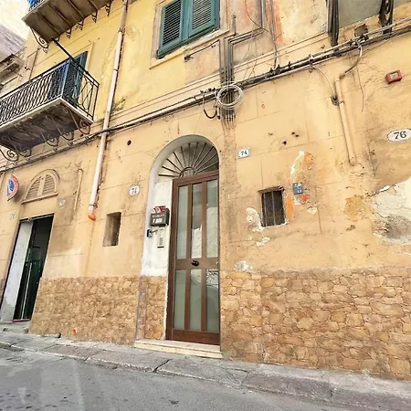 Apartment Monfenera Little Palermo